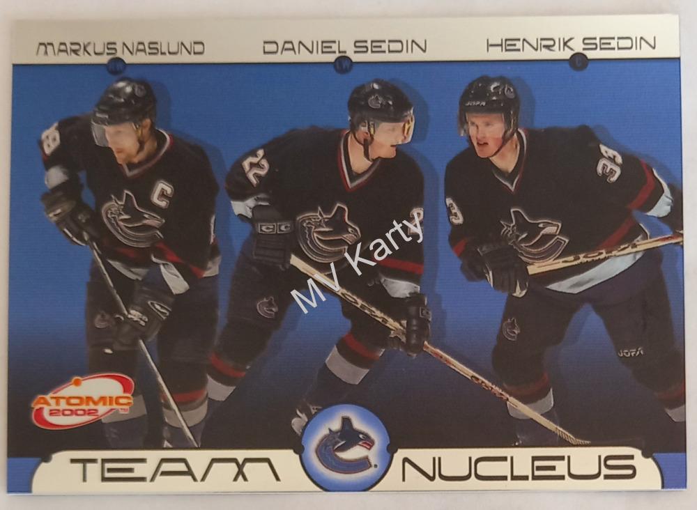 2001-02 Pacific Atomic - Team Nucleus #14 Markus Naslund, Daniel Sedin, Henrik Sedin
