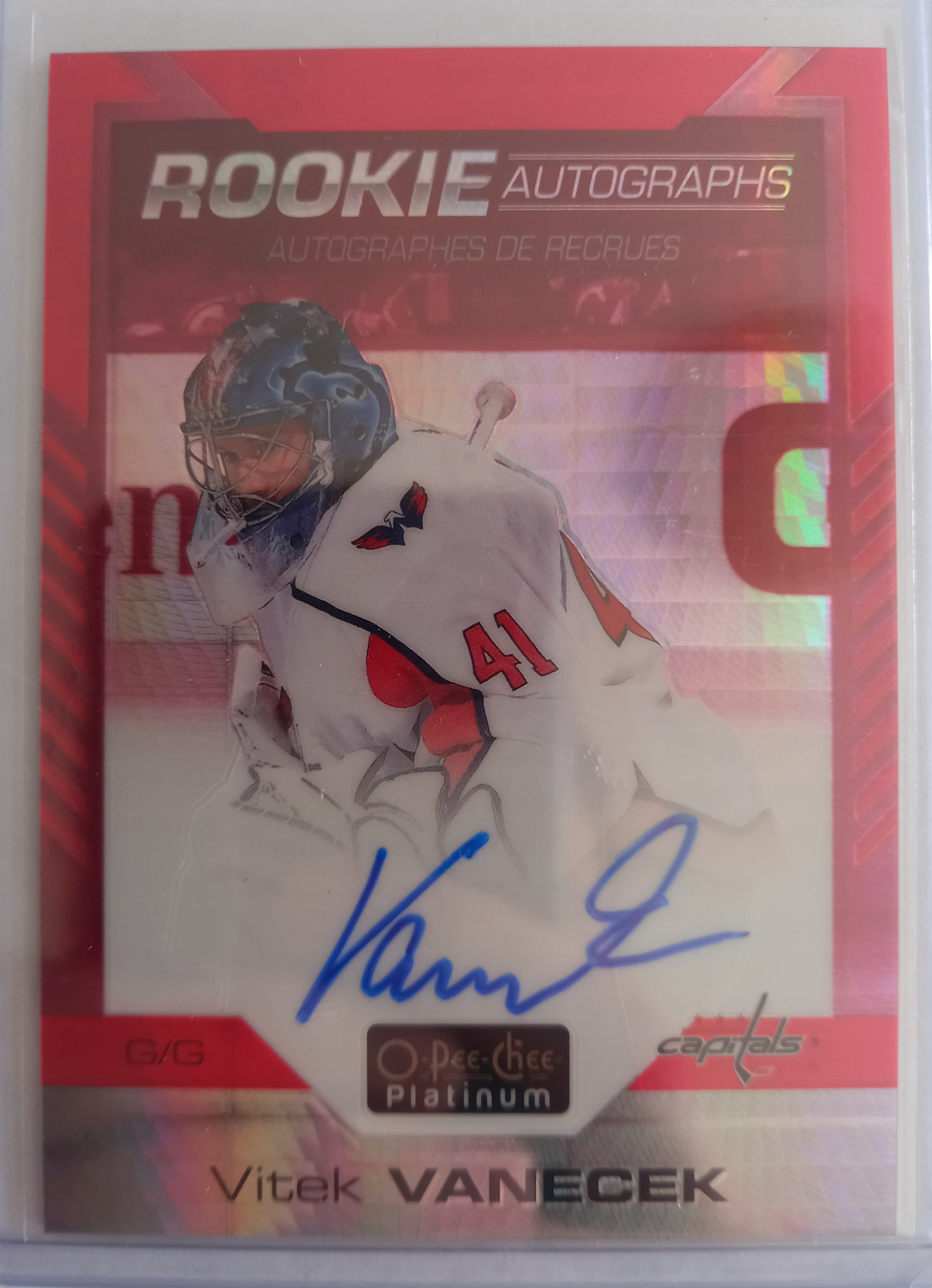 2020-21 O-Pee-Chee Platinum - Rookie Autographs - Red Prism #R-VV Vitek Vanecek #/50